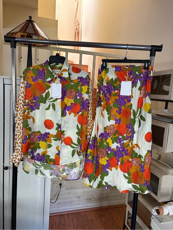La Prestic Ouiston Tops - La Prestic Ouiston Size 2 (US 8) Brooks Silk Blouse and Nola Skirt Fruit Print